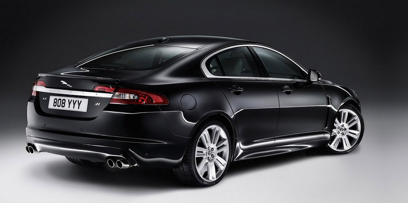 Illustration for article titled 2010 Jaguar XFR: A Powerful Pussycat